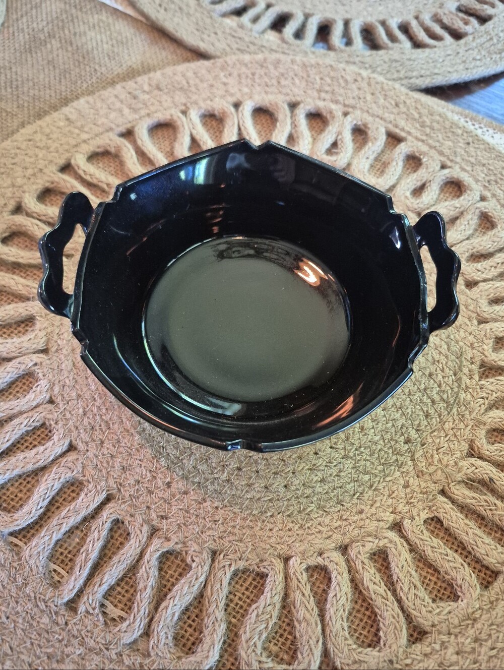 Vintage L.E. Smith Glass Black Amethyst Bowl Candy Dish W/Two Tab Handles - Picture 2 of 3
